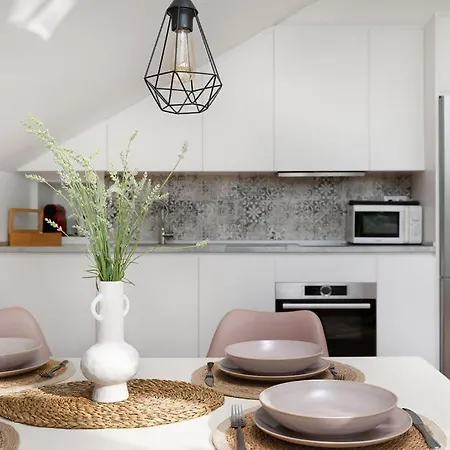 Appartamento ático Alojalia *